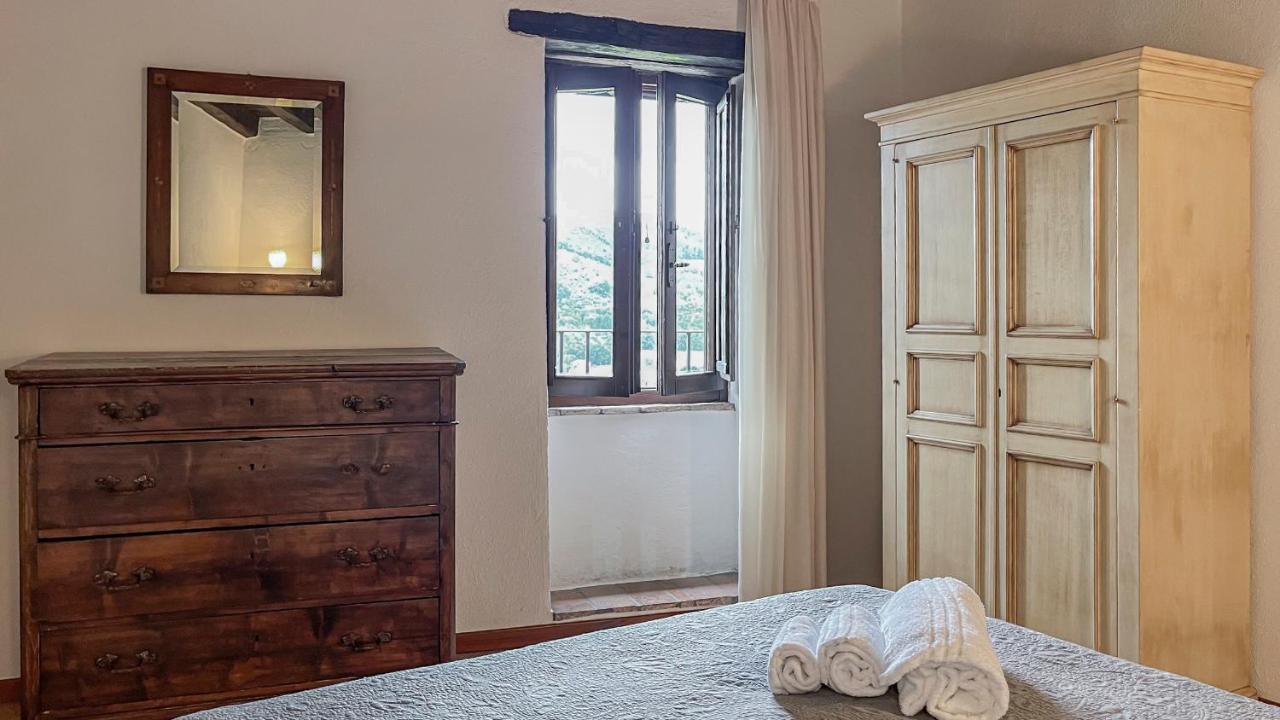 アッローネ Borgo San Valentinoアパートホテル エクステリア 写真